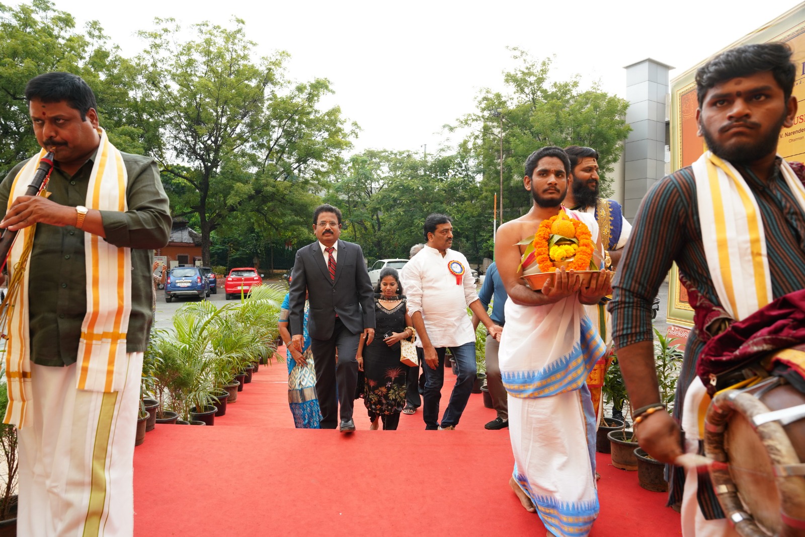 Acharya Devo Bhava Puraskar (2)