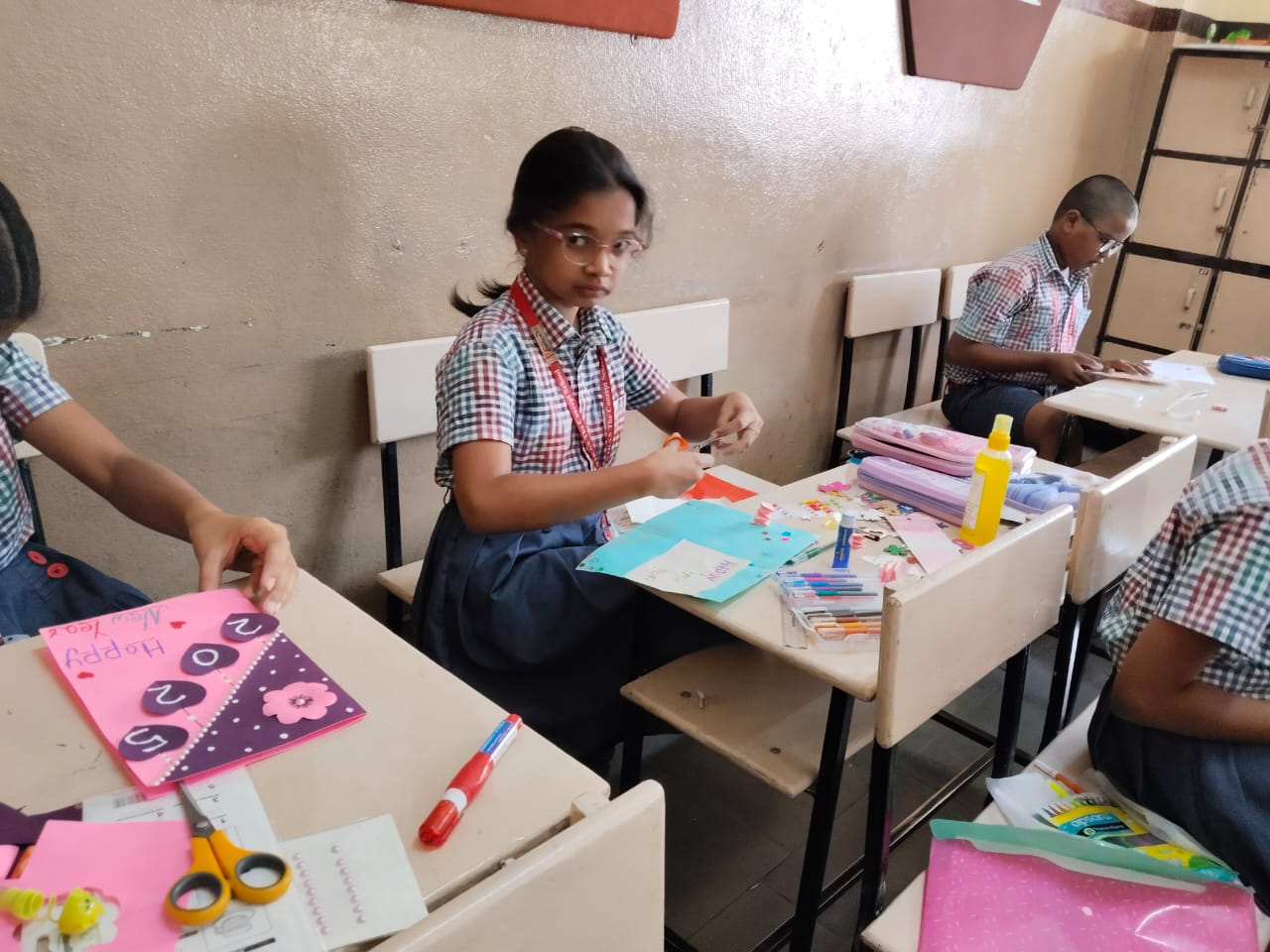 Greeting card making competition for classes 3,4,5 (111)